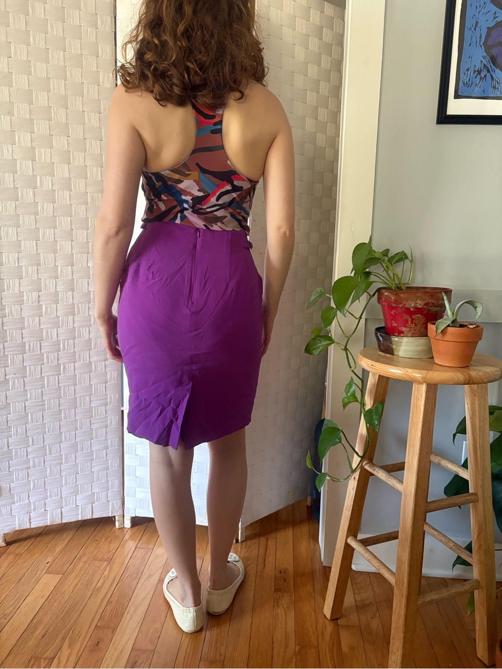 Fuscia High-Waist Vintage Silk Pencil Skirt with Gold Buckle